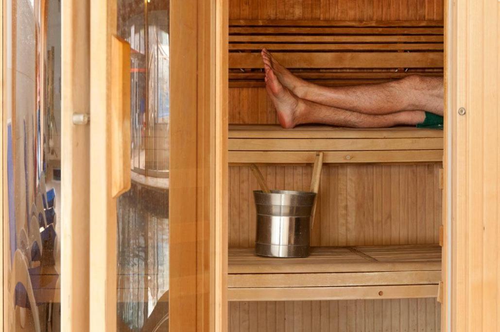 Fistral Hot Tub House For 8 On Retallack Resort 뉴키 외부 사진